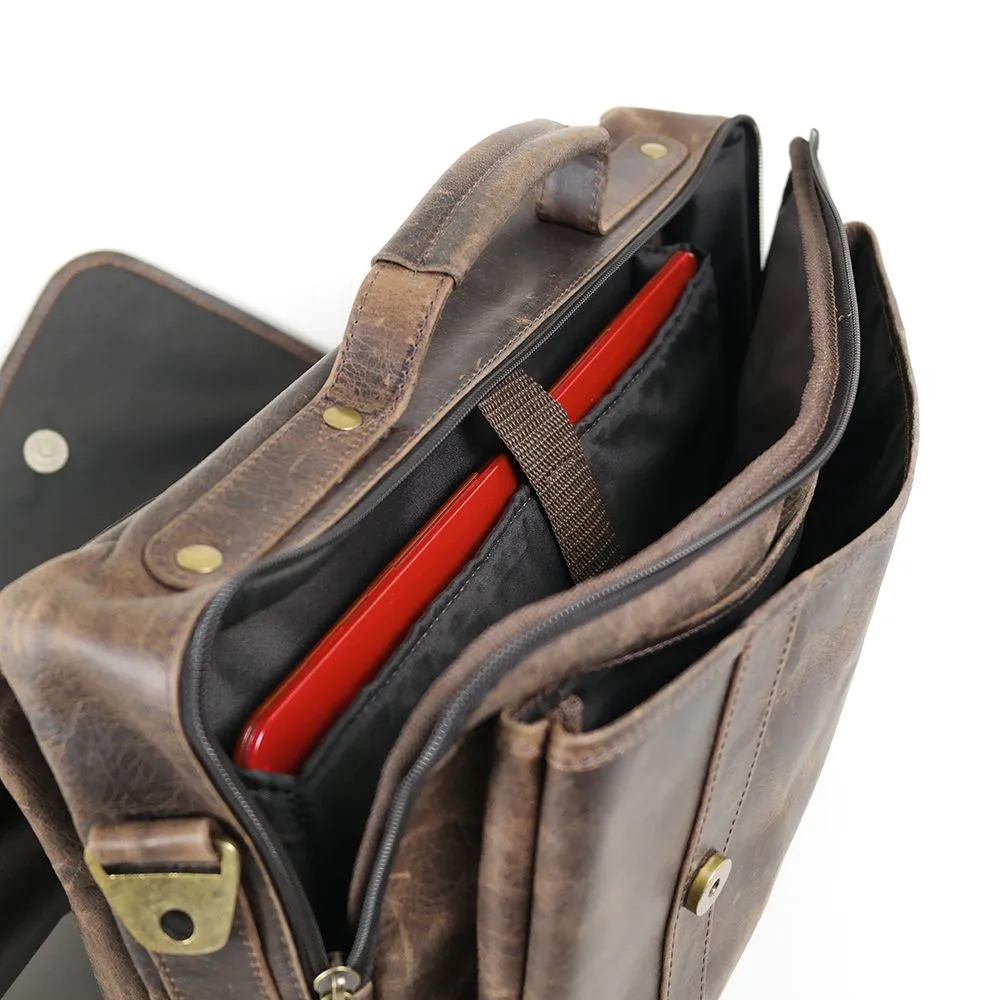 DAYTREKR DISTRESSED LEATHER FLAP BRIEF