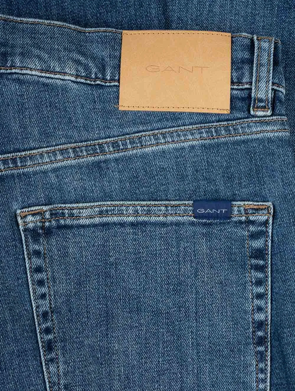 Hayes Slim Fit Jeans Semi Light Blue Worn In