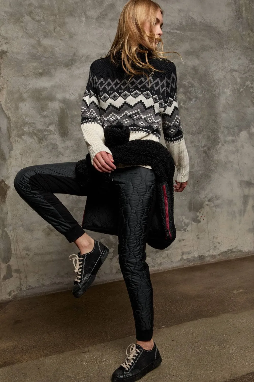 Leighton Mockneck Ski Sweater | Black