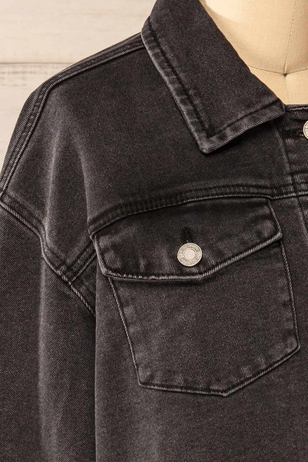 Monheurt | Oversized Black Cropped Jean Jacket