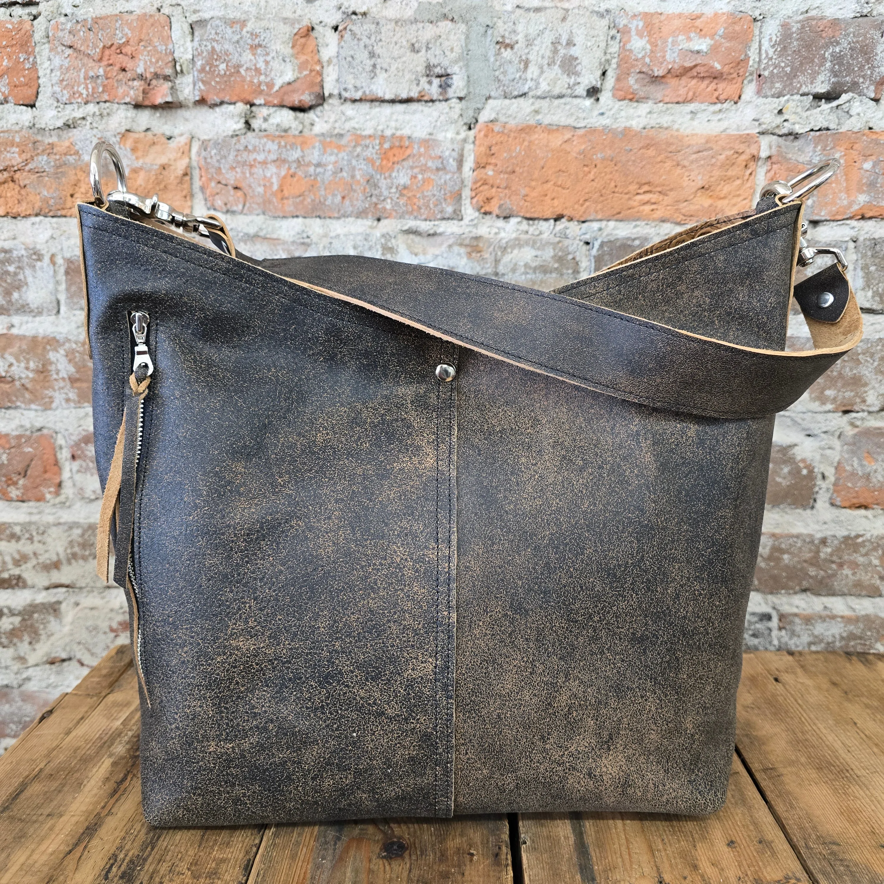 Outrider - Black   Tan