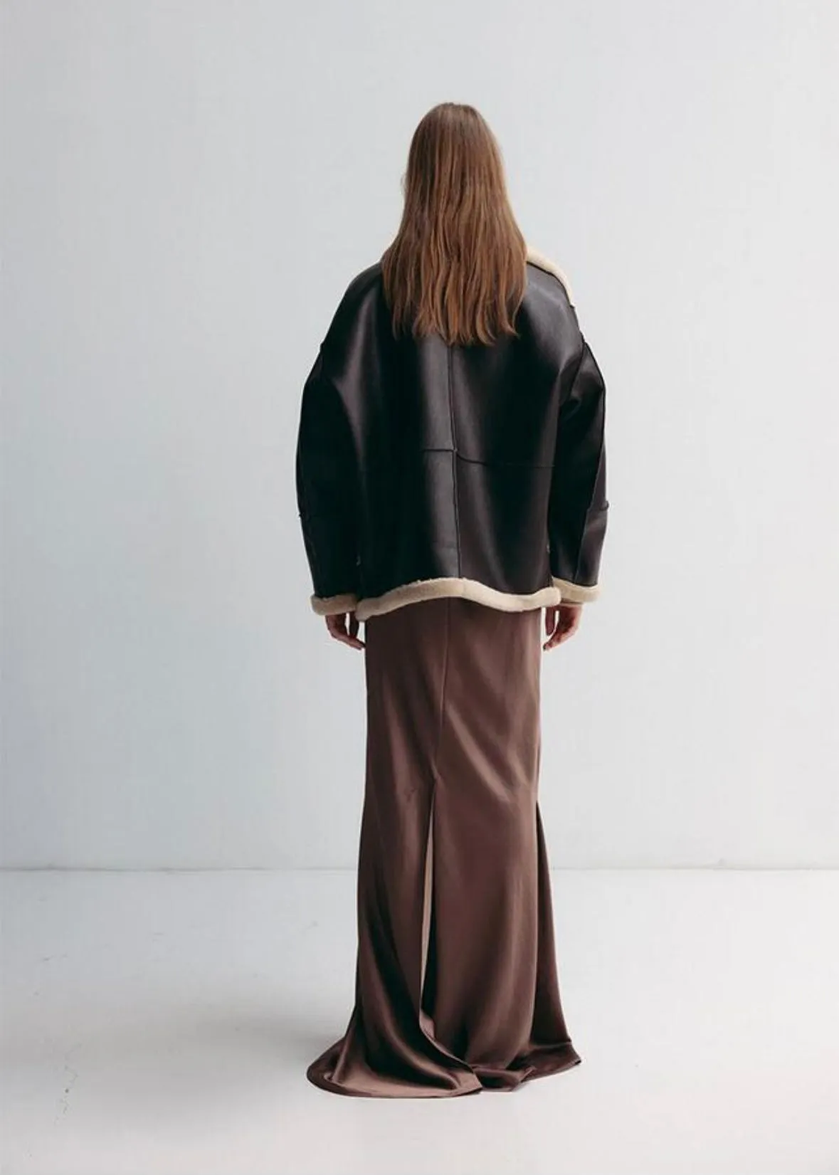 [PRE-ORDER] LEHA | Rosewood Reversible Shearling Jacket (Brown)
