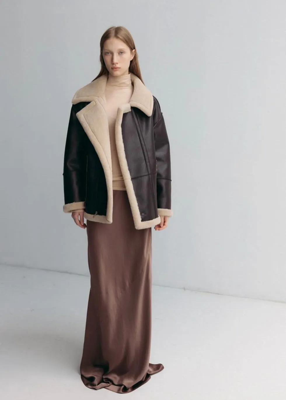 [PRE-ORDER] LEHA | Rosewood Reversible Shearling Jacket (Brown)