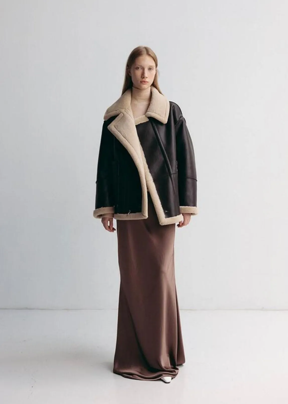 [PRE-ORDER] LEHA | Rosewood Reversible Shearling Jacket (Brown)