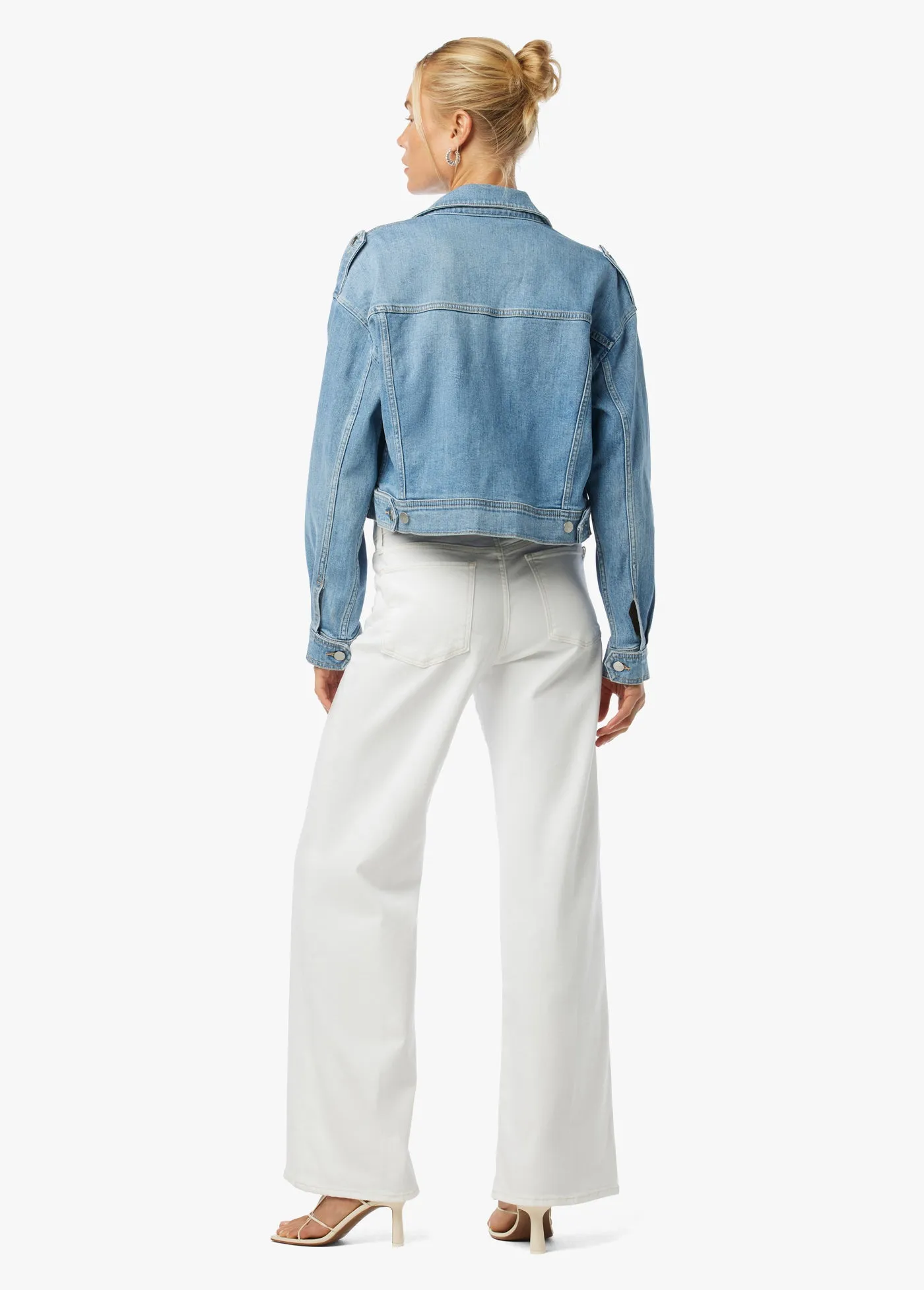 THE BOXY JACKET