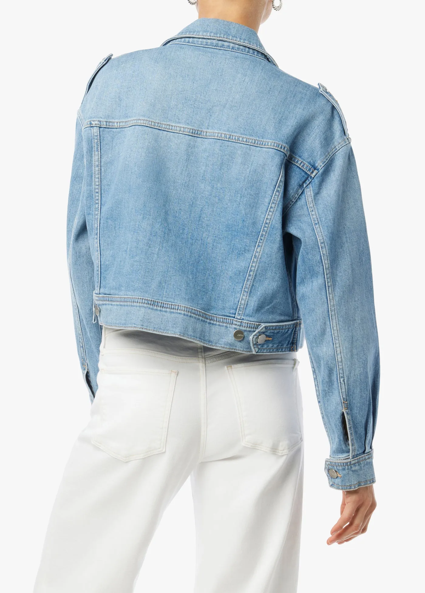THE BOXY JACKET